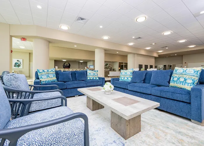 Phoenix Gulf Towers 702 Apartment *